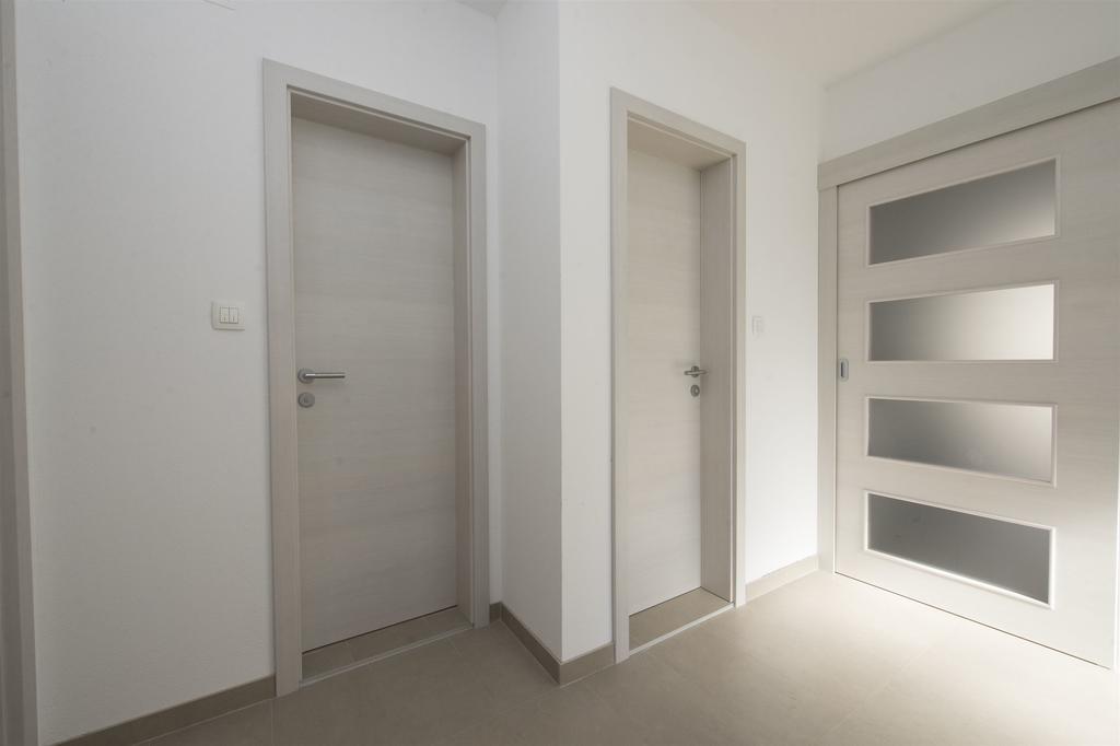 Apartment Jure Slatine Buitenkant foto