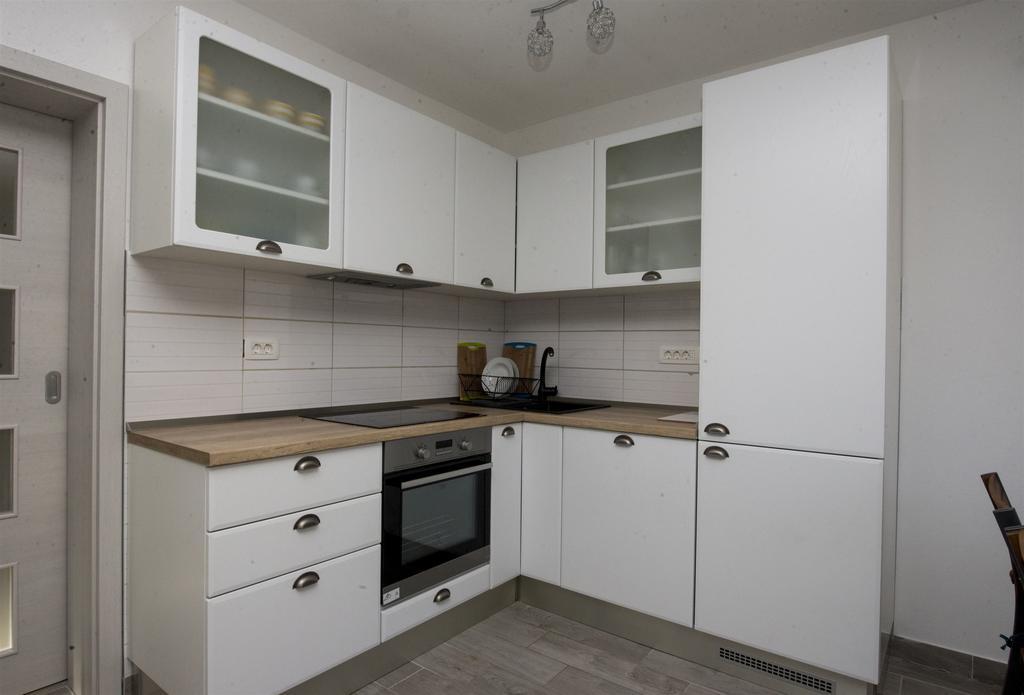 Apartment Jure Slatine Buitenkant foto